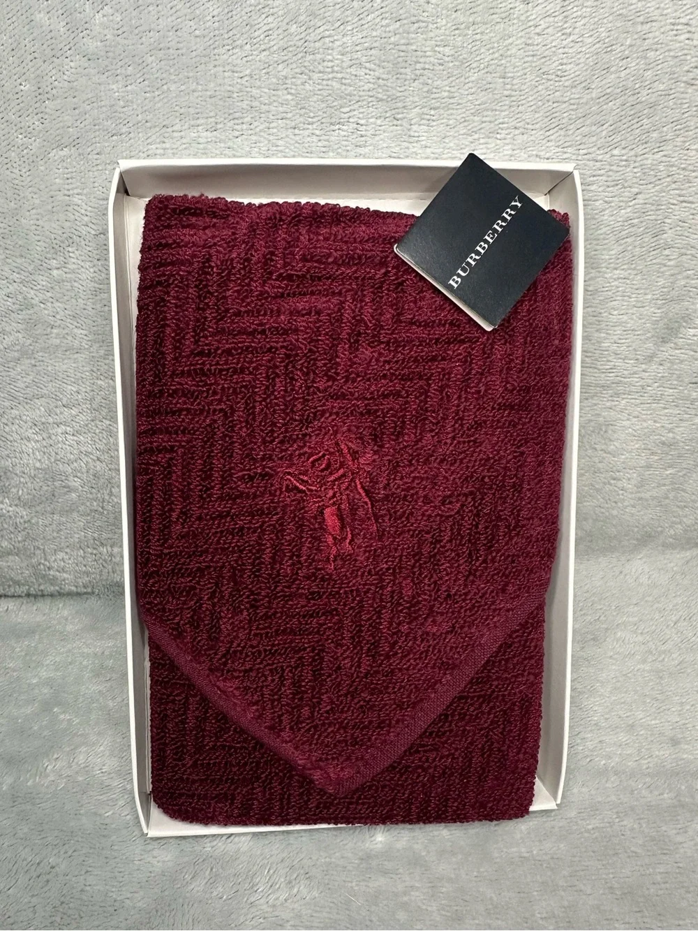 Burberry Burgundy Logo Washcloth NWT in Gift Box 13x13 Luxury Cotton